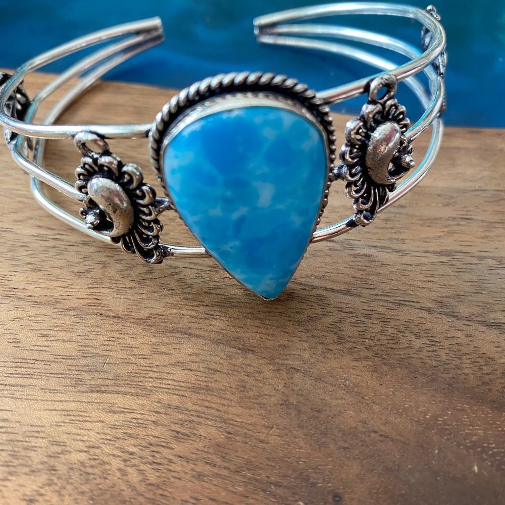 Gorgeous lab larimar bangle :-) - Picture 3 of 3